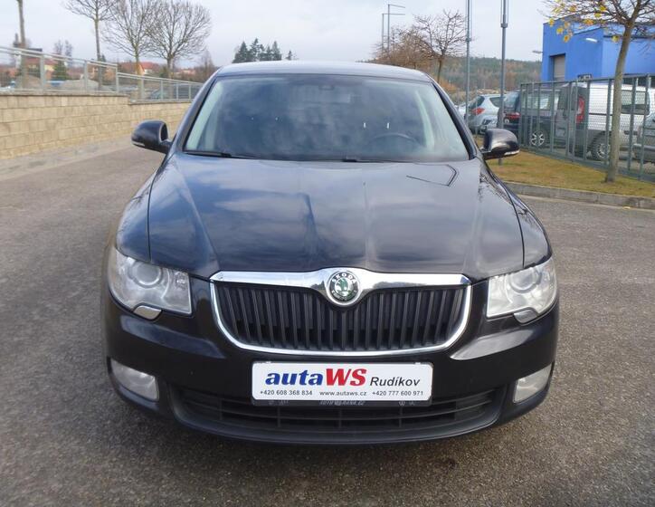 Škoda Superb 2