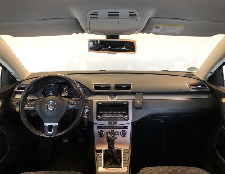 Volkswagen Passat 14