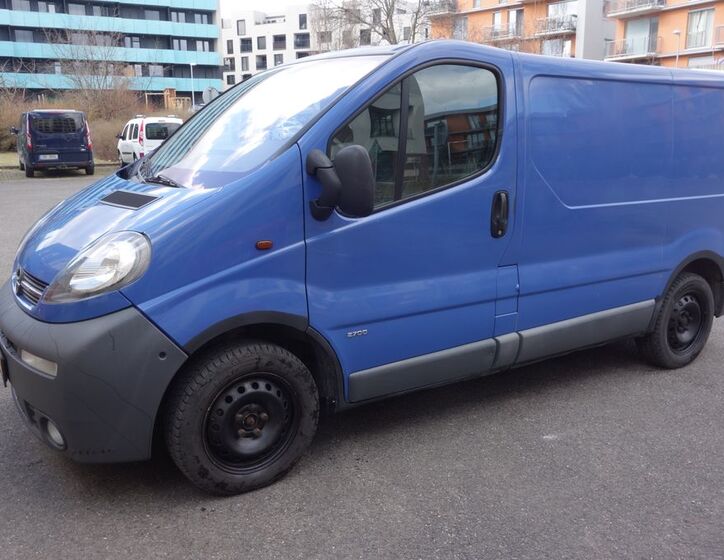 Opel Vivaro 1