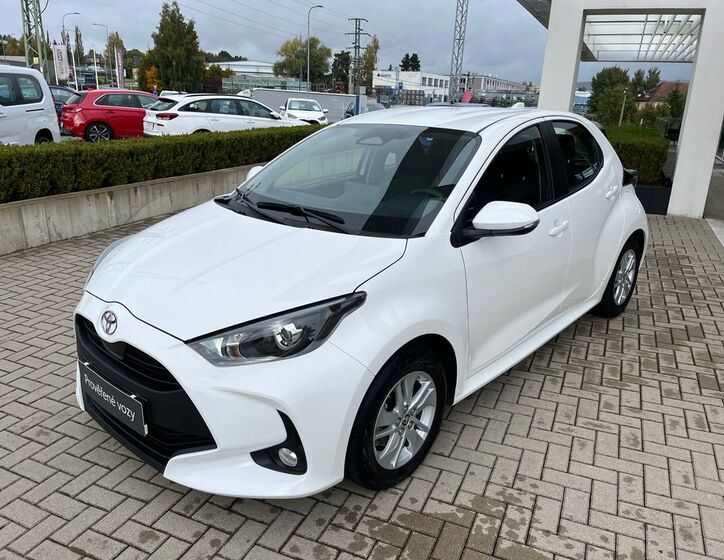 Toyota Yaris 2