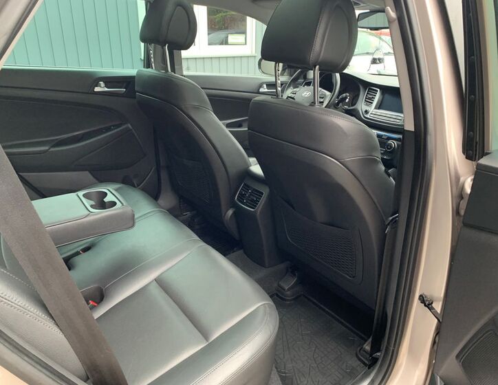 Hyundai Tucson 25