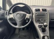 Toyota Auris 27