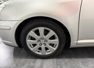 Toyota Avensis 37