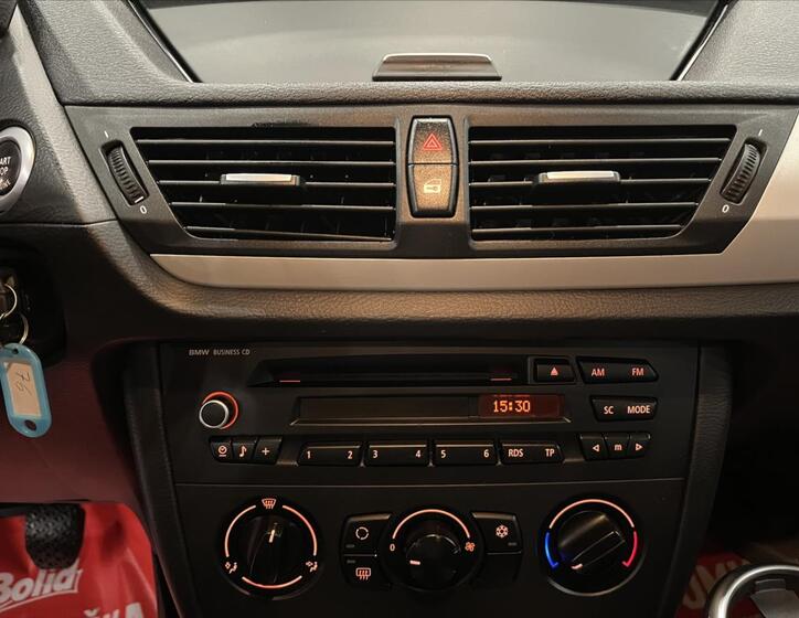 BMW X1 24