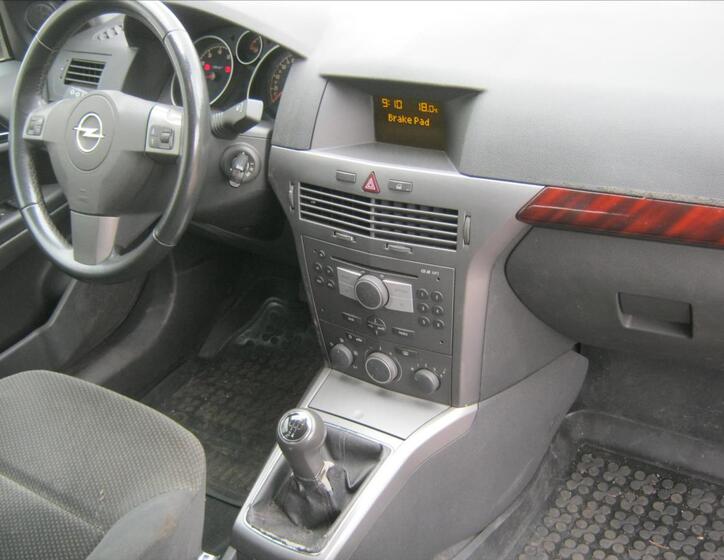 Opel Astra 16
