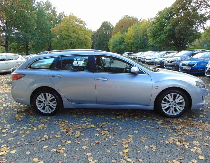 Mazda 6 4