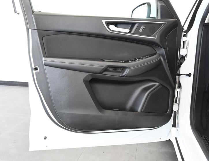 Ford S-MAX 24