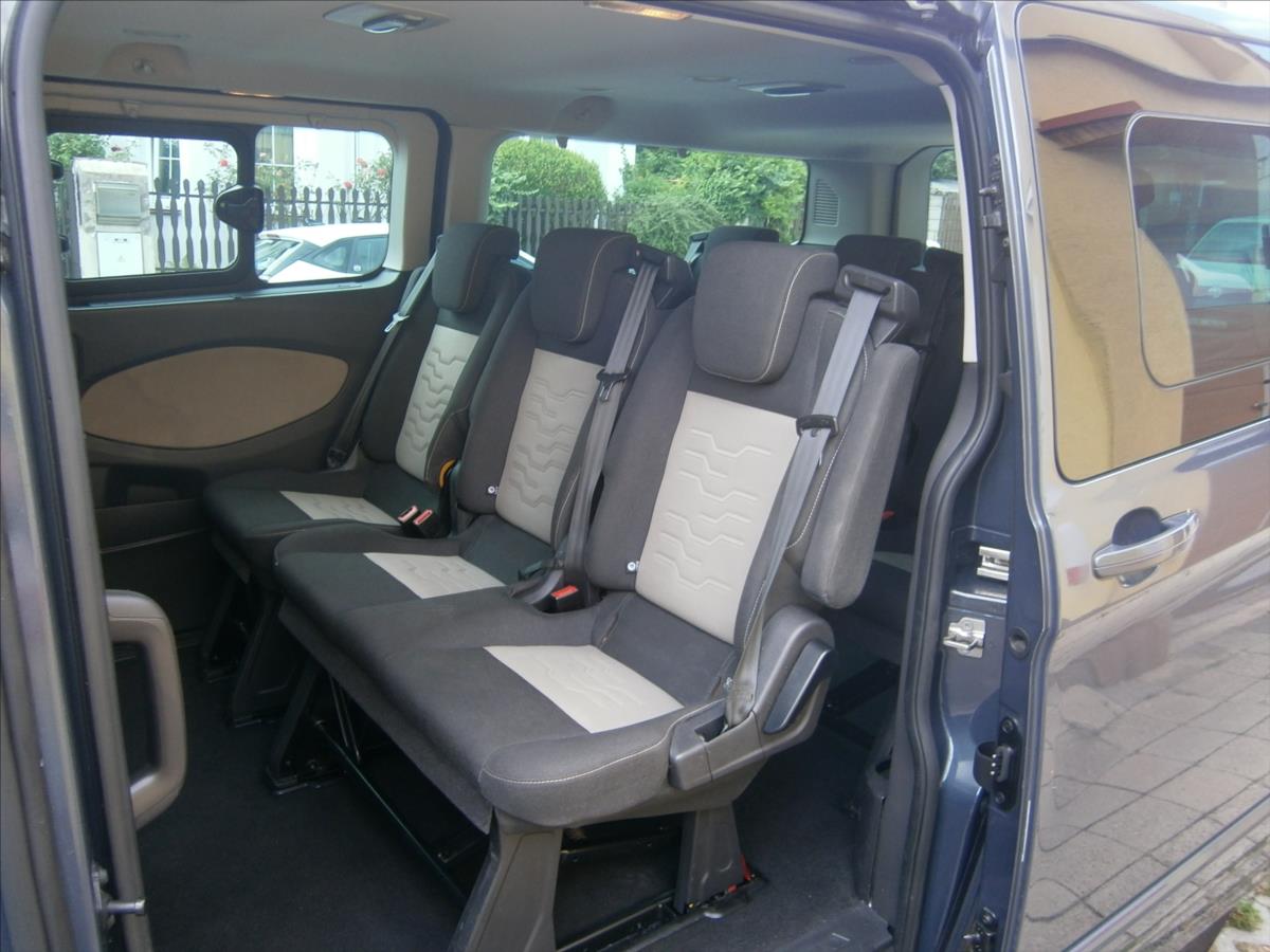 Ford Tourneo Custom