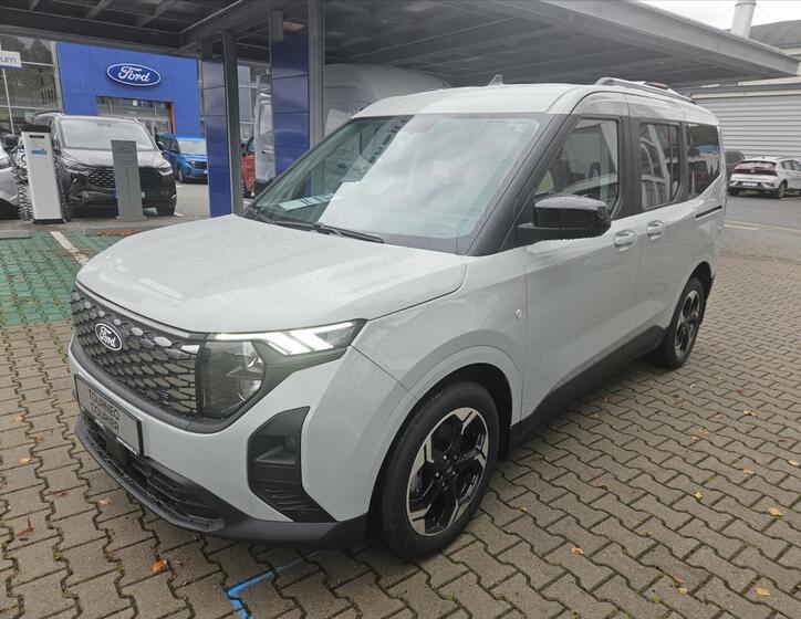 Ford Tourneo Courier 1