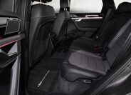 Volkswagen Touareg 12