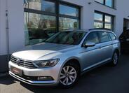 Volkswagen Passat 1