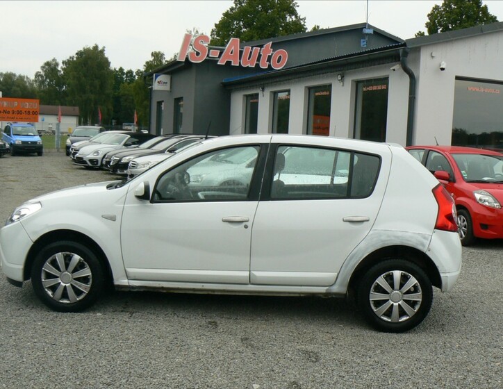 Dacia Sandero 7