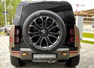 Land Rover Defender 5