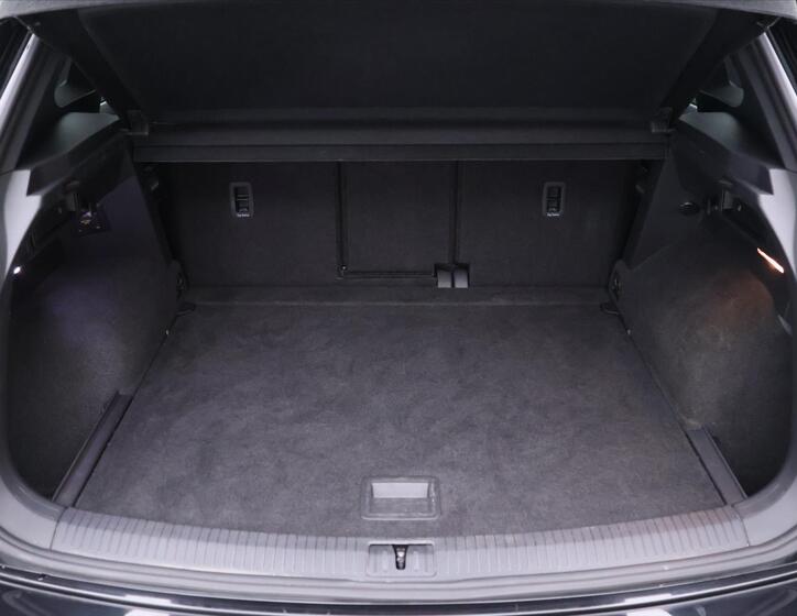 Volkswagen Tiguan 10