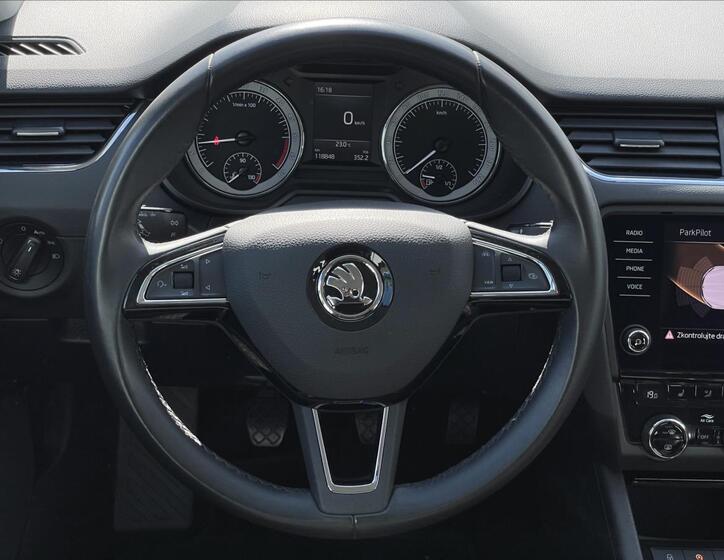 Škoda Octavia 8