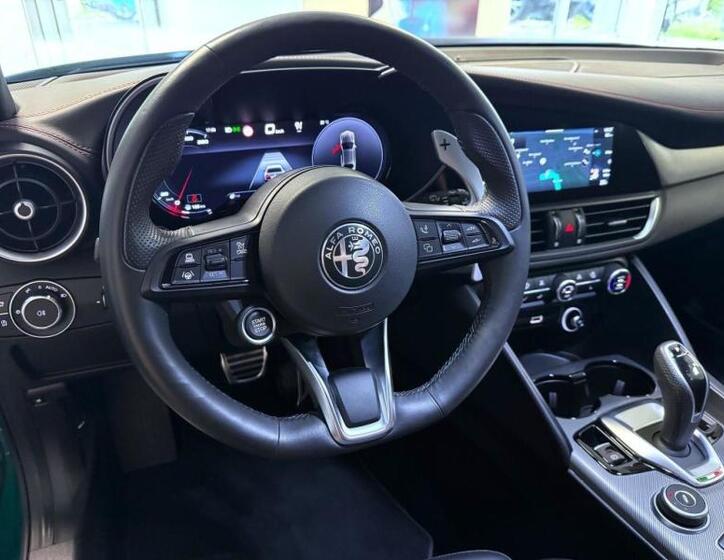 Alfa Romeo Giulia 18