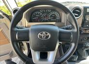 Toyota Land Cruiser 17