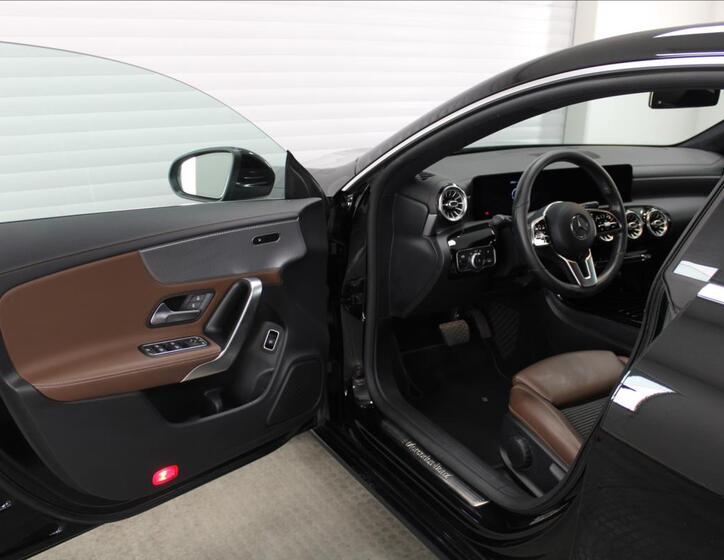 Mercedes-Benz CLA 13
