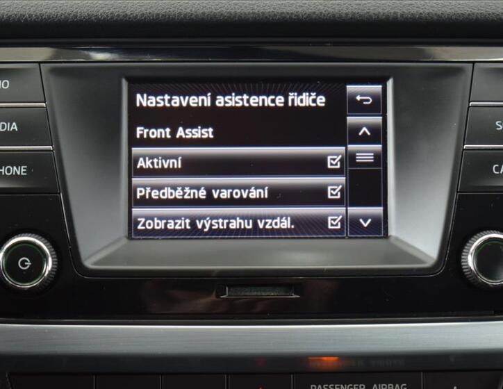 Škoda Fabia 19