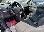 Peugeot 207 10