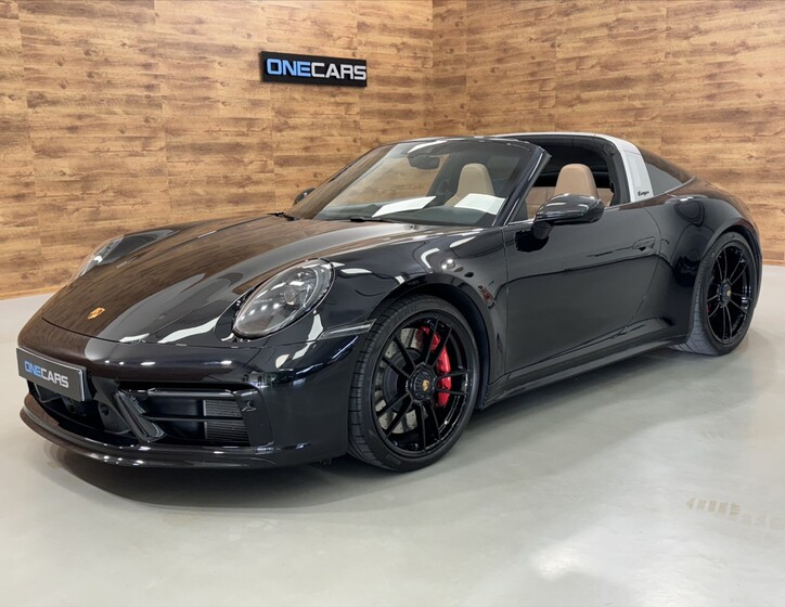 Porsche 911 4