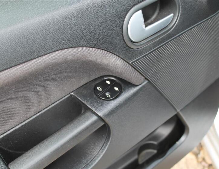 Ford Fiesta 19