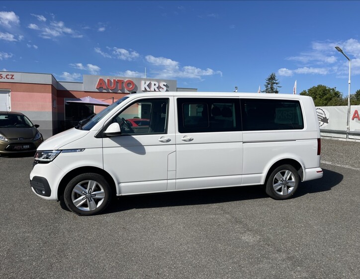 Volkswagen Caravelle 10