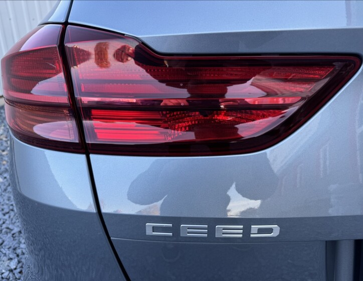 KIA Ceed 15