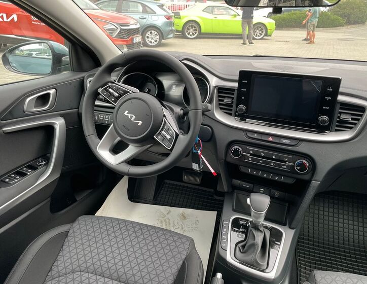 KIA Ceed 9