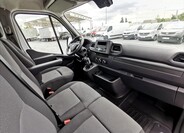 Renault Master 8