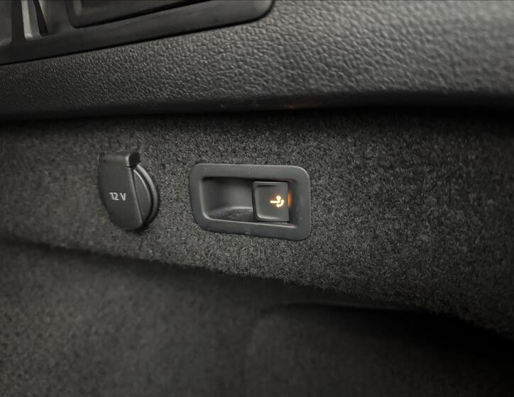 Volkswagen Passat 53