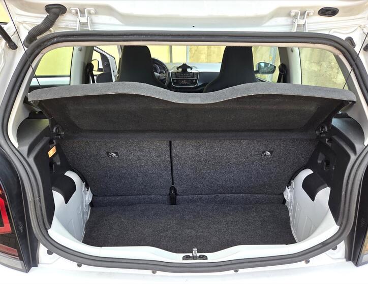 Volkswagen up! 11