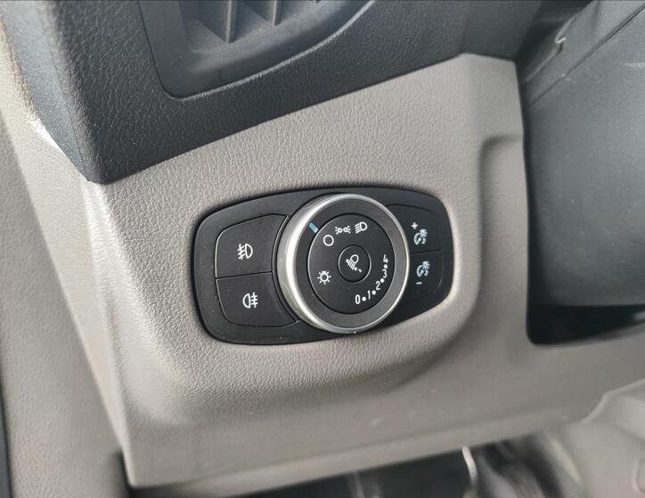 Ford Transit Connect 21