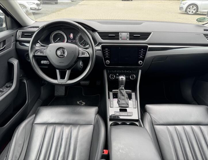 Škoda Superb 14
