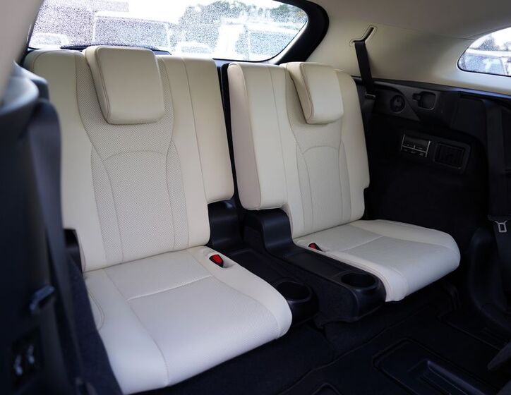 Lexus RX 450 33