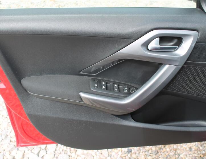 Peugeot 2008 22
