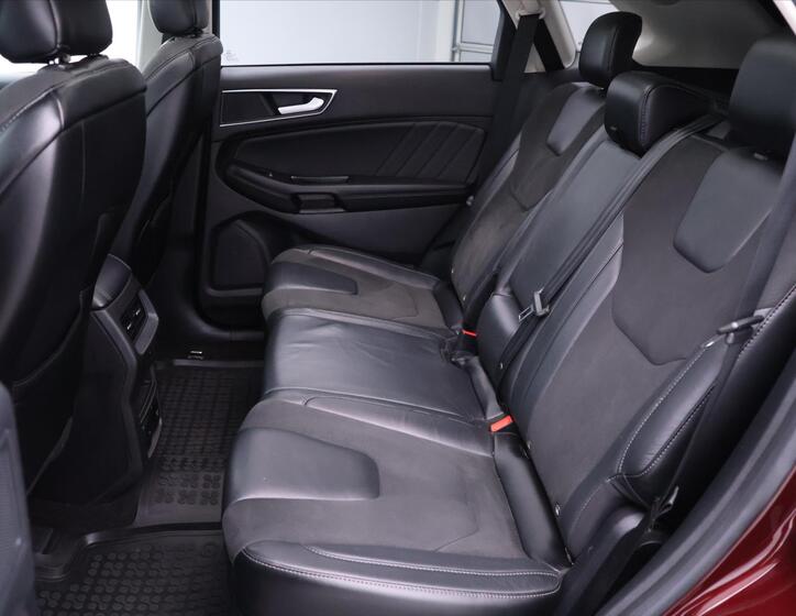 Ford Edge 14