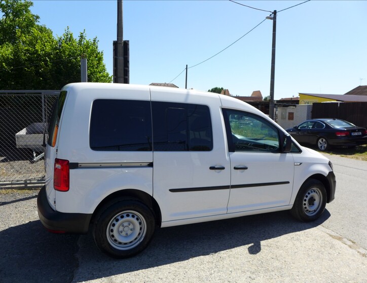 Volkswagen Caddy 5