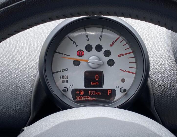Mini Countryman 15
