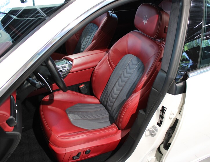 Maserati Levante 9