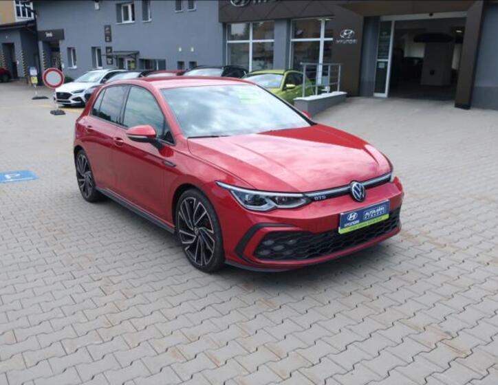Volkswagen Golf 1