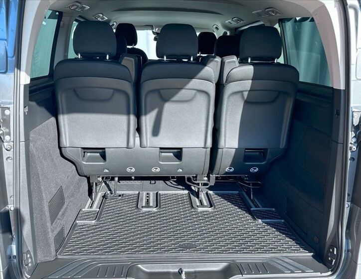 Mercedes-Benz Vito 17