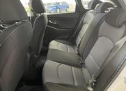 Hyundai i30 19
