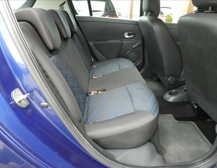 Renault Clio 20