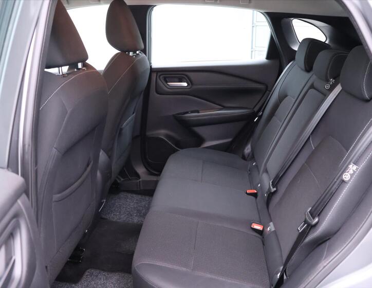 Nissan Qashqai 16