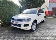 Volkswagen Touareg 1