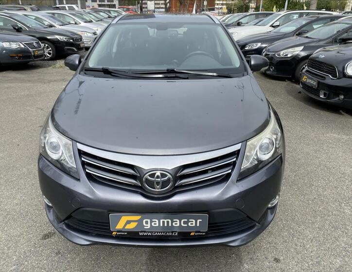 Toyota Avensis 3