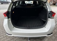Toyota Auris 15