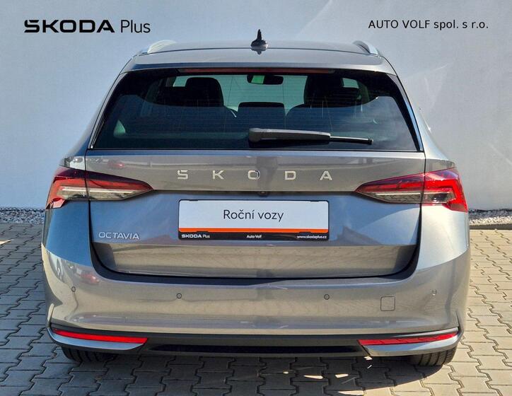 Škoda Octavia 10