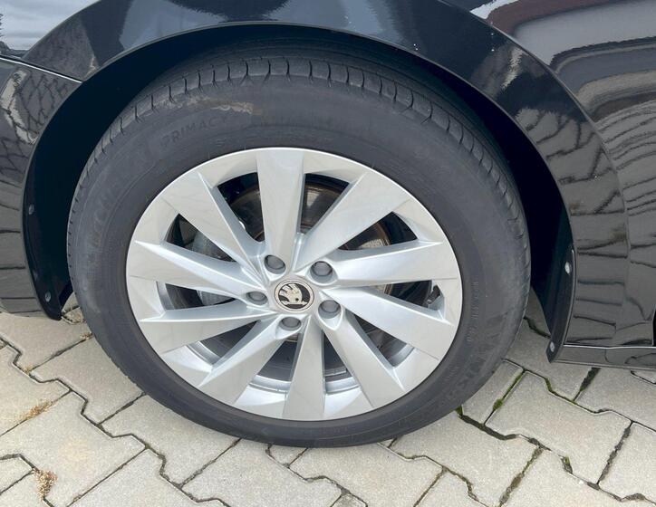 Škoda Octavia 12